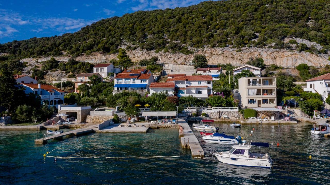 House Subic Apartment Supetarska Draga Bagian luar foto