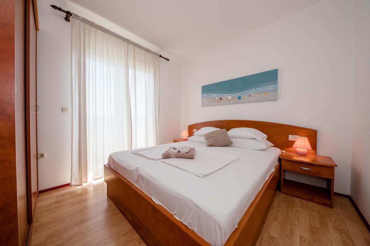 House Subic Apartment Supetarska Draga Bagian luar foto