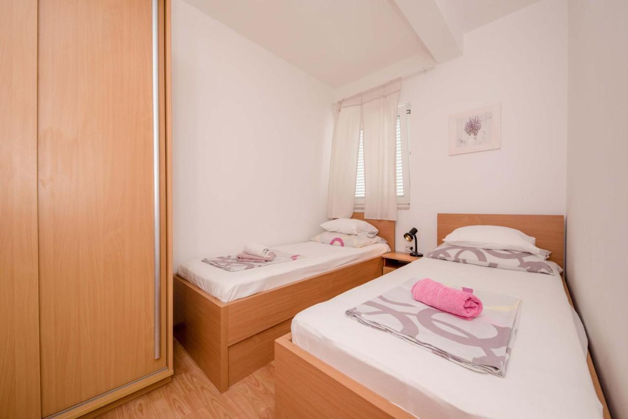 House Subic Apartment Supetarska Draga Bagian luar foto