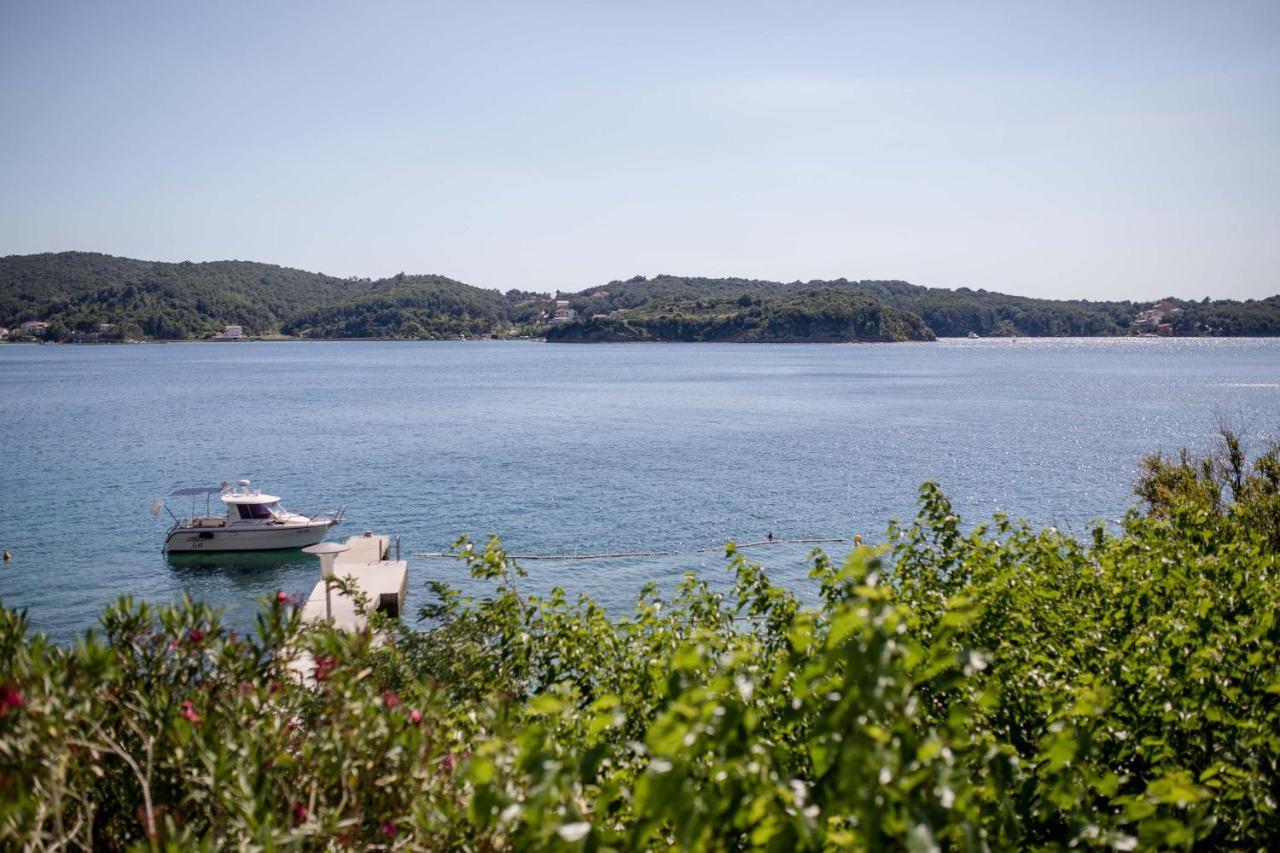 House Subic Apartment Supetarska Draga Bagian luar foto