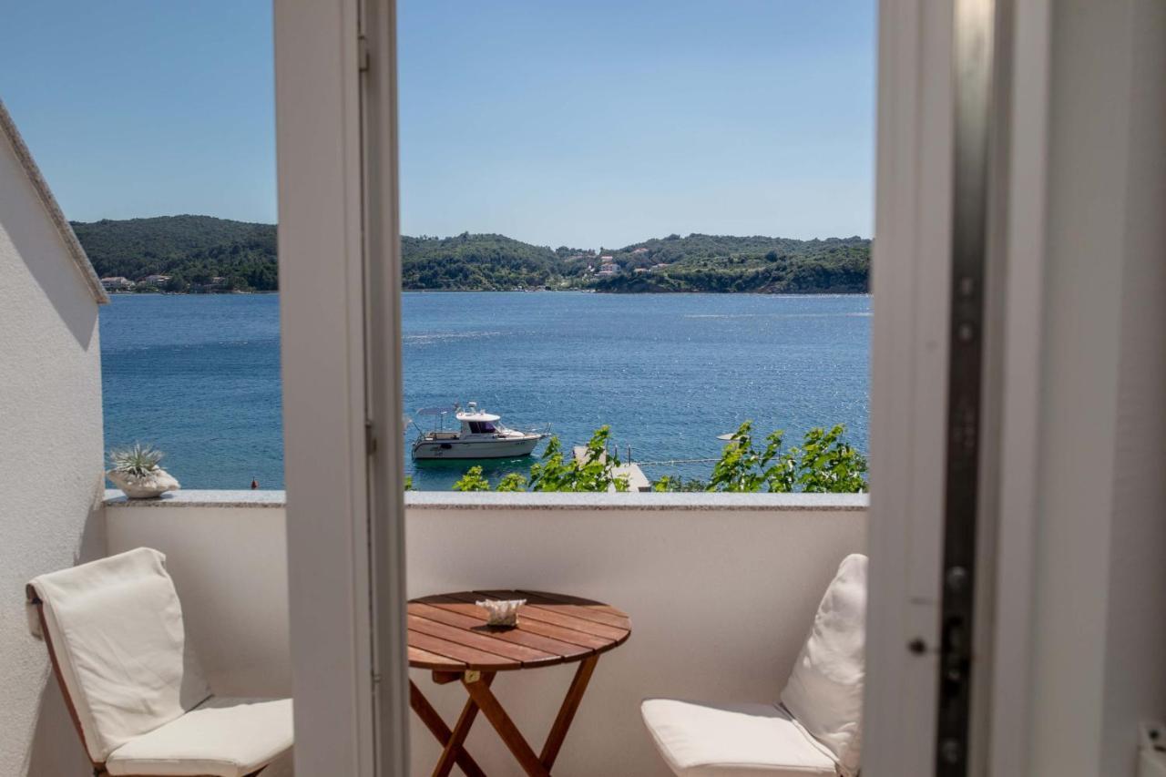 House Subic Apartment Supetarska Draga Bagian luar foto